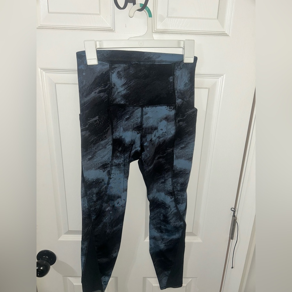 All in Motion Black and Blue Patterned Leggings, with pockets